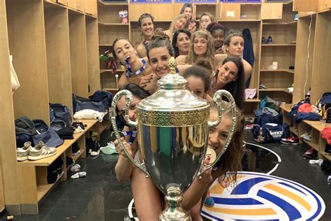 topless volleyball team|Womens Volleyball Team Celebrates Naked with the Trophy, the。